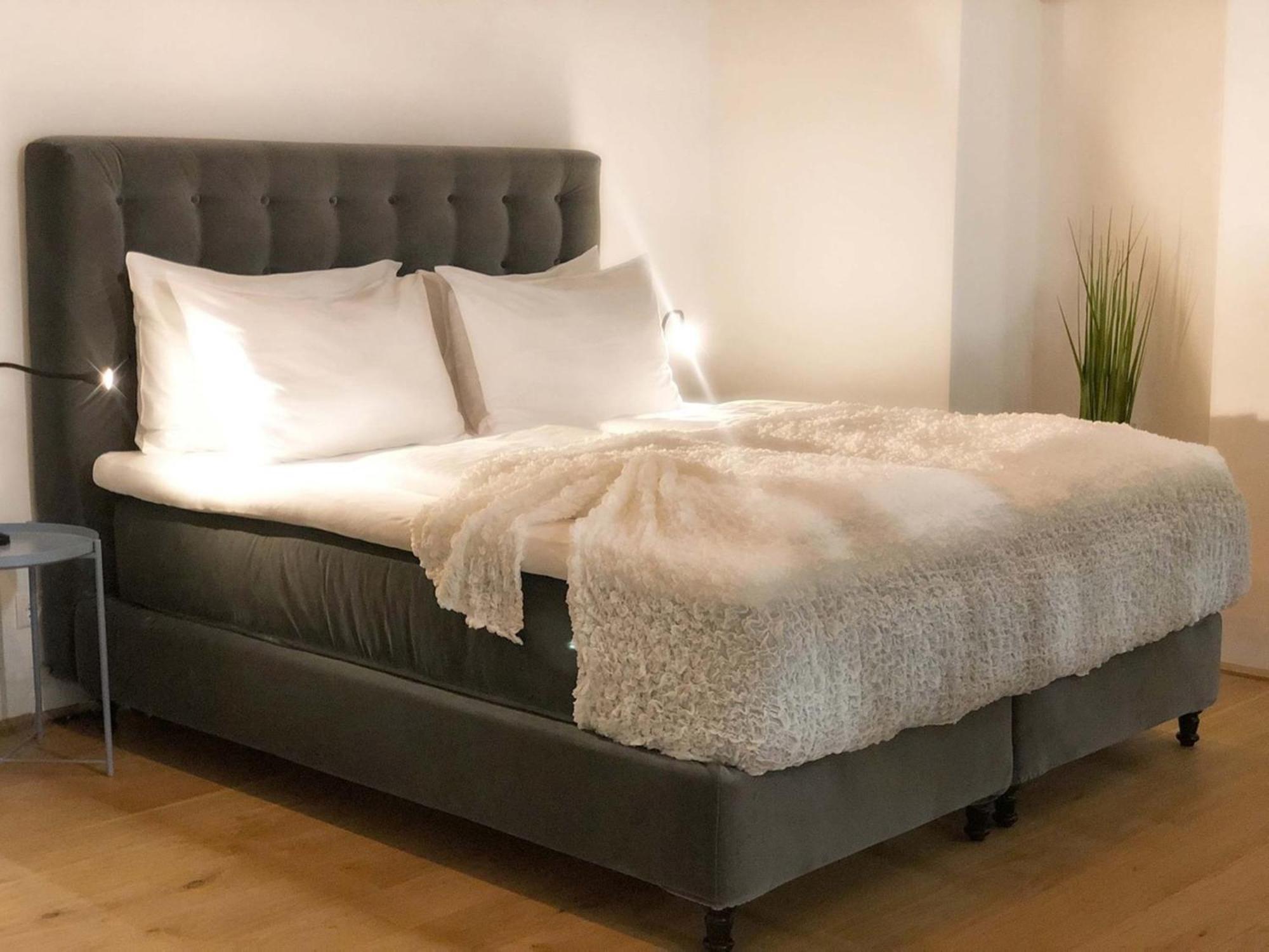 Street Living Hotel - Apartments Вена Экстерьер фото