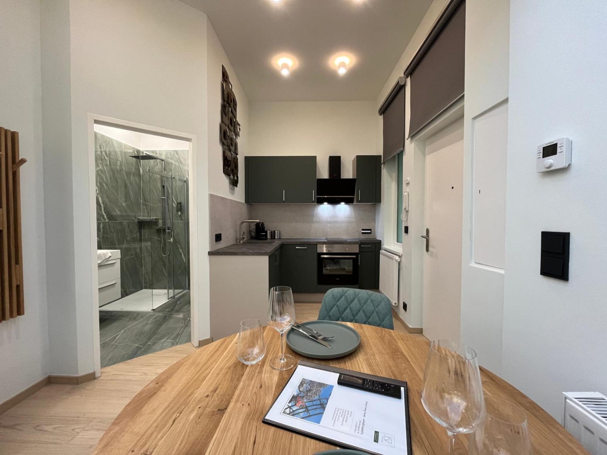 Street Living Hotel - Apartments Вена Экстерьер фото